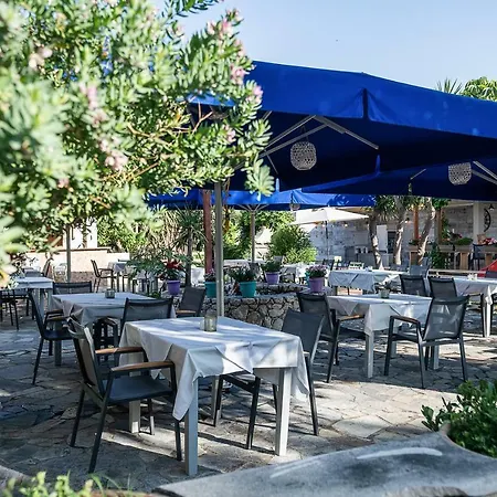 Akti Hotel apartamentowy Kato Daratso