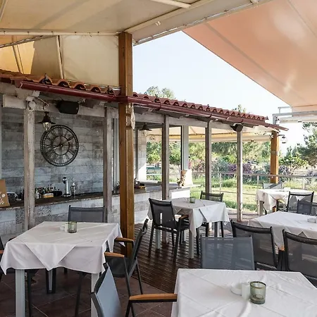 Aparthotel Akti 3*